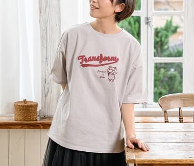 FukuFukuNyanko サガラ刺繍Tシャツ しろたま×グレーを着たイメージ